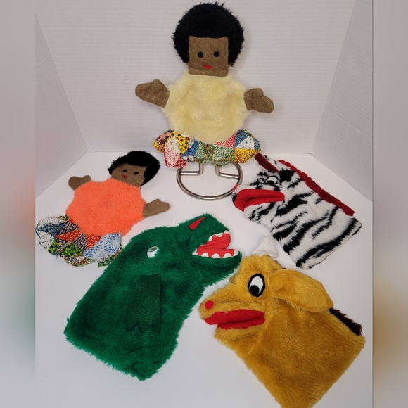Vintage Rare Handpuppets Lot of 5 includes Girls Zebra Giraffe Dragon - Picture 2 of 8